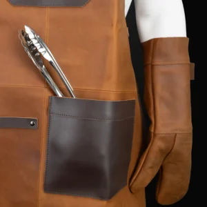 Pechera de cuero BBQ con accesorios